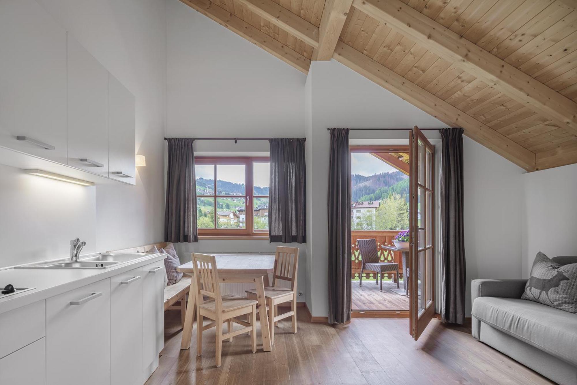 Chalet Ciasa Tino & Sara - Belaval Apartments Kurfar Exterior foto