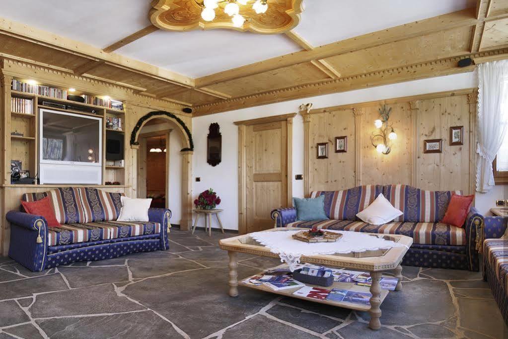 Chalet Ciasa Tino & Sara - Belaval Apartments Kurfar Exterior foto